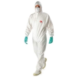 TUTA MONOUSO 3°CAT C/CAP L